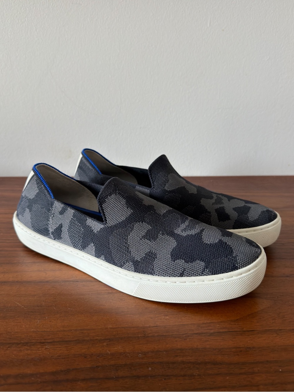 Rothy’s Women’s 10.5 Slip On Sneakers Gray Black Camo Knit Casual Shoes